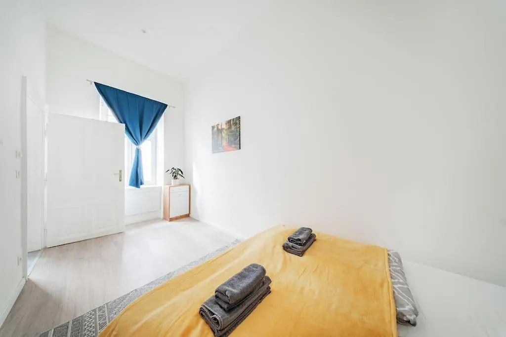 75 M² Near Nussdorferstrasse U6 Apartment Vienna 0*,  Austria